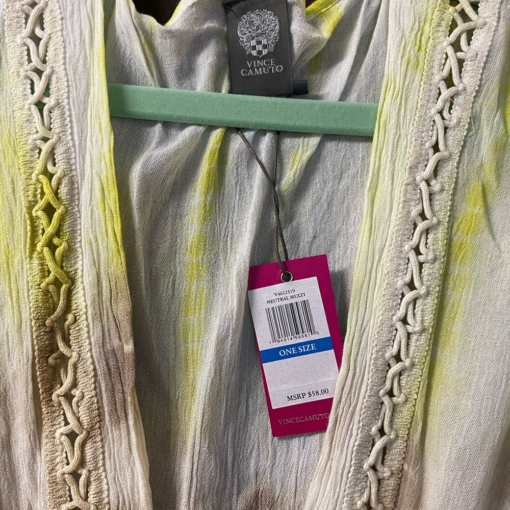 Vince Camuto Yellow and Cream Coverup NWT